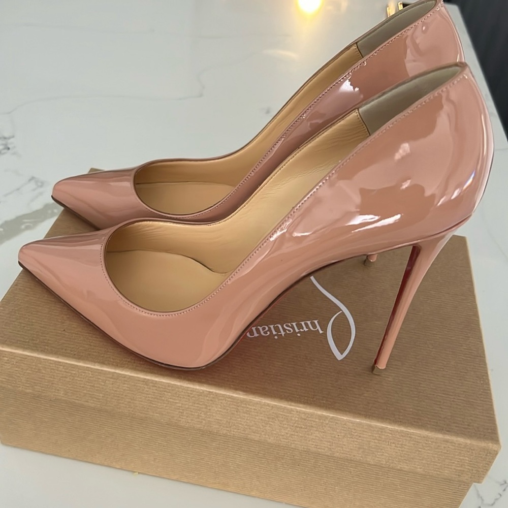 Christian Louboutin Pigalle Follies 100mm Pumps size 42 (US 12 fits like US 11)